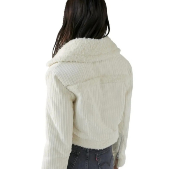 Urban outfitters corduroy sherpa cropped BDG Salem jacket - Picture 4 of 5